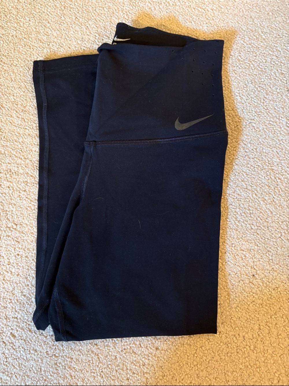 Nike Black Athletic Capri Leggings with Swoosh